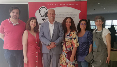 Market Mulheres à Obra